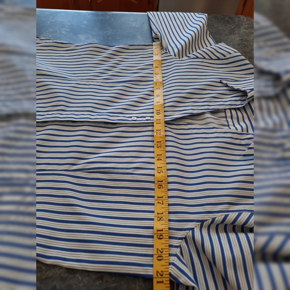 Foxcroft Button Down - Picture 13 of 14